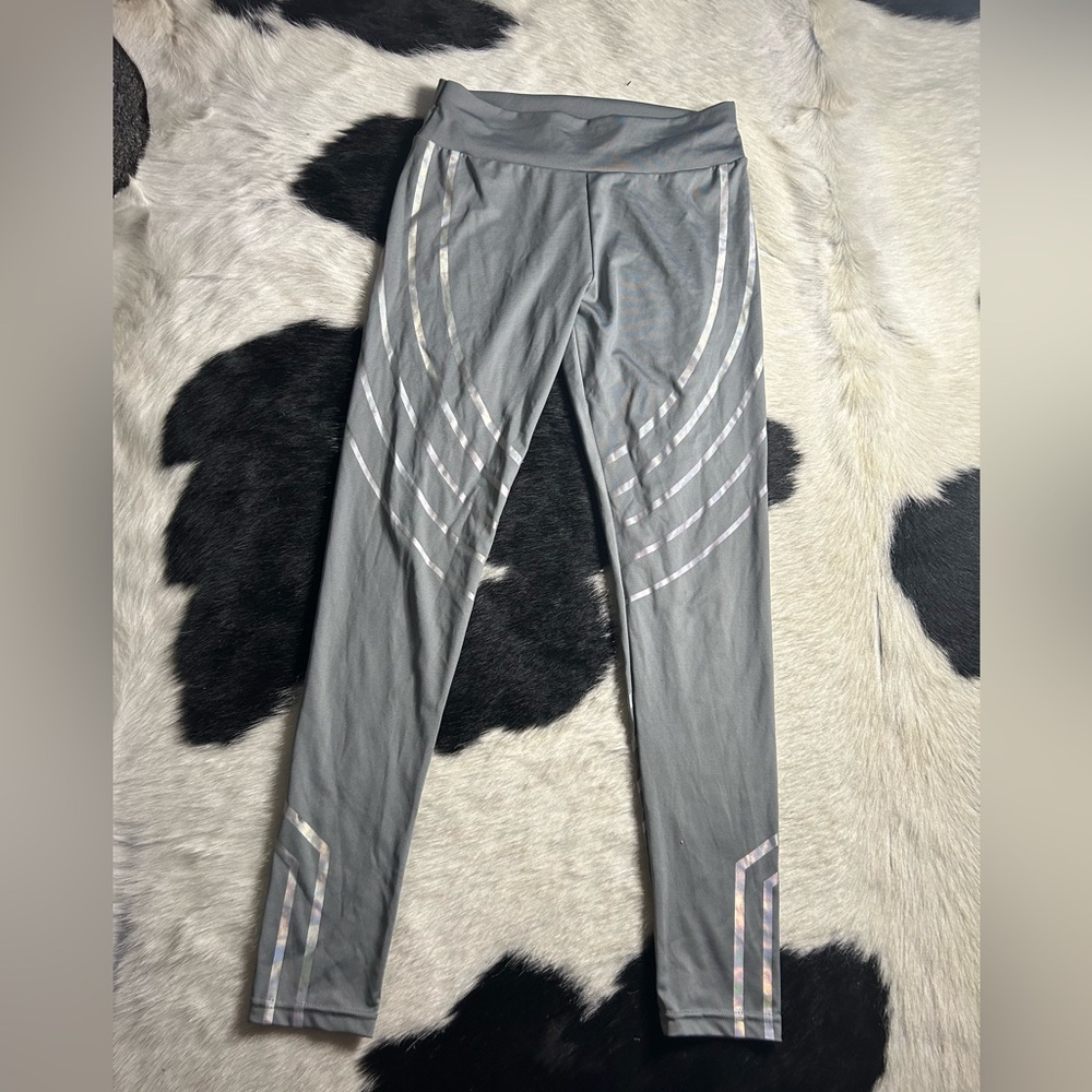 Metallic yoga pants